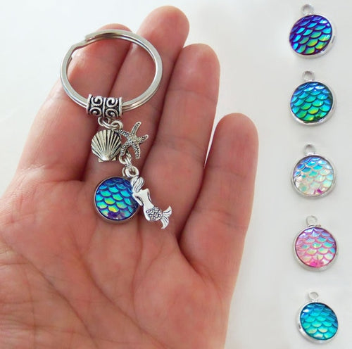 Seahorse keychain with mermaid scales