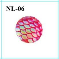 Load image into Gallery viewer, Seahorse keychain with mermaid scales